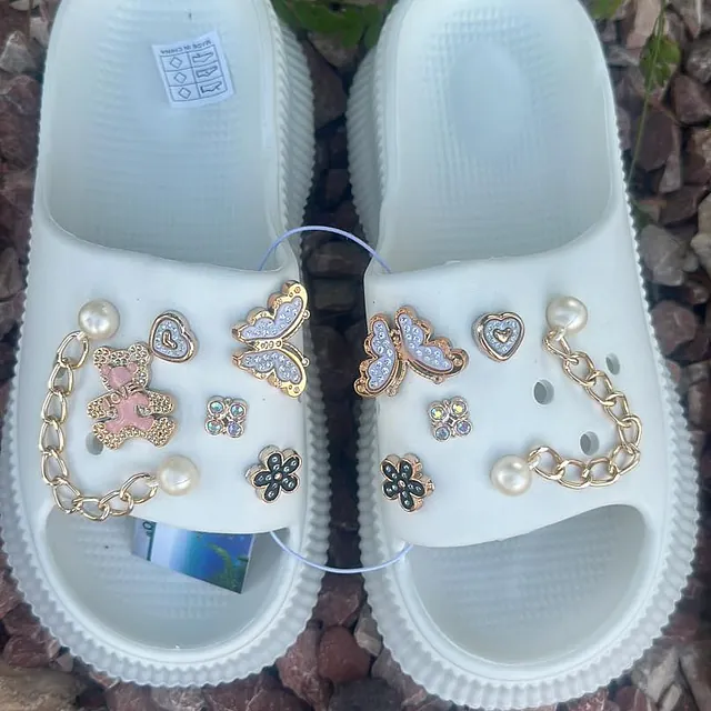 chanclas con brillos blanco